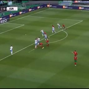 Ronaldo'nun kullandığı frikik alay konusu oldu