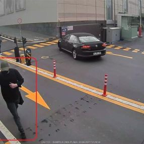 İstanbul'da Rus turistlerin 225 bin liralık çanta hırsızlığı kamerada