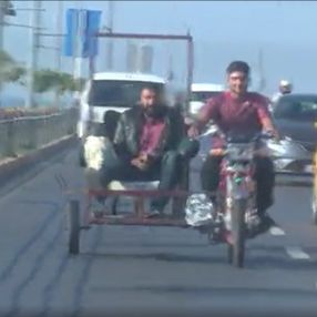 İstanbul’da motosiklete berjer koltuk monte edip trafiğe çıktılar