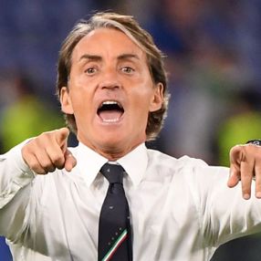 Mancini: Çok iyi oynadık, Türkiye'yi oynatmadık