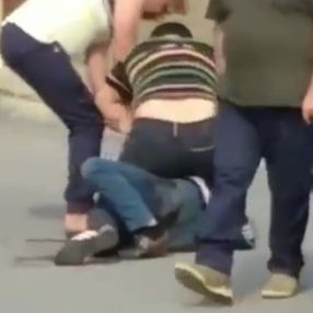 Kayseri'de doktora saldırı: Boğuşma anı kamerada