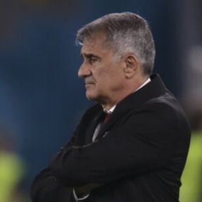 Şenol Güneş: Tüm Türkiye ve Azerbaycan'ı mutlu etmek istiyoruz