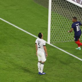 Fransa, Almanya'yı tek golle mağlup etti