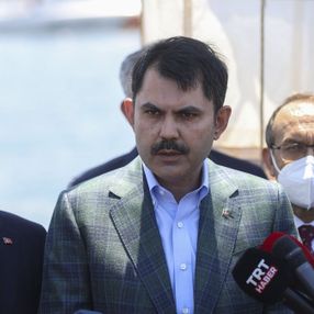 Murat Kurum: 3 bin 288 metreküp müsilaj temizlendi