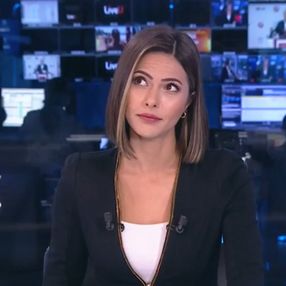 TV kanallarında canlı yayında deprem anları