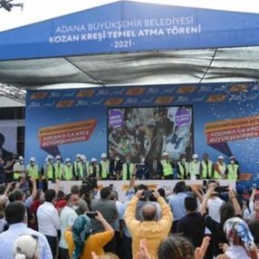 Adana'da 10 belediye başkanıyla kreş temel atma töreni