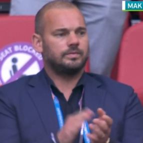 Sneijder son görünümüyle şaşırttı
