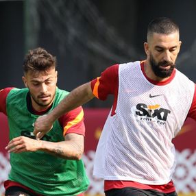 Arda Turan: Galatasaray'la para konuşmam