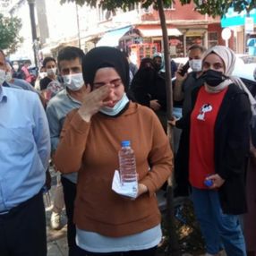 YKS sınavı bitti, yetişemeyen öğrenciler gözyaşlarına boğuldu