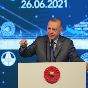 Cumhurbaşkanı Erdoğan: Yatırımcıları tehdit ediyorlar