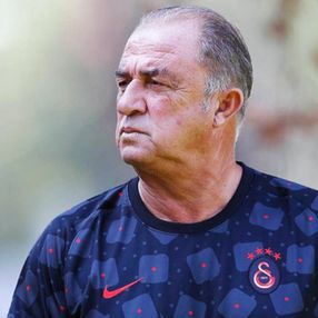 Galatasaray, transferleri 7 Temmuz'a yetiştirmeye çalışıyor