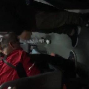 Kocaeli’de kadınlar, kendilerini taciz eden alkollü şahsı dövdü