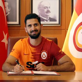 Galatasaray, Emre Akbaba'yla yeniden anlaştı