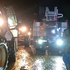 Düzce'de sel: Zonguldak yolu çift yönlü kapatıldı