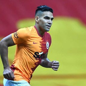 Falcao: Birkaç teklif aldım, değerlendireceğim