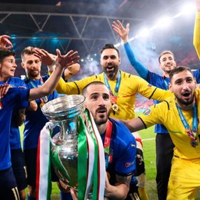 Donnarumma penaltıyı kurtarınca neden sevinmedi