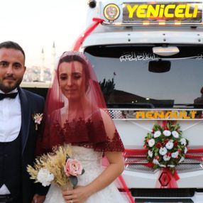 Zonguldak'taki şoför, tırını gelin arabası yaptı