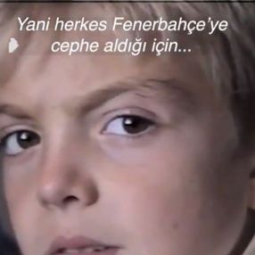 Caner Erkin söz verdiği çocukluk videosunu paylaştı