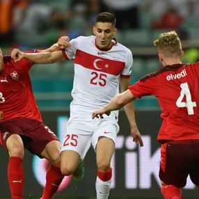 Bayern Münih, Mert Müldür'e talip oldu