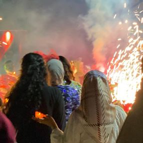 Adıyaman'da yangına rağmen kınaya devam edildi