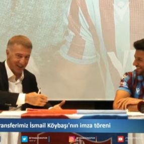 Trabzonspor'da İsmail Köybaşı'ya imza töreni düzenlendi