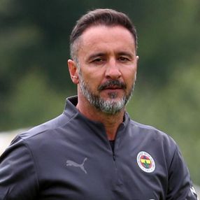 Vitor Pereira 3-4-3'ü ezberletiyor
