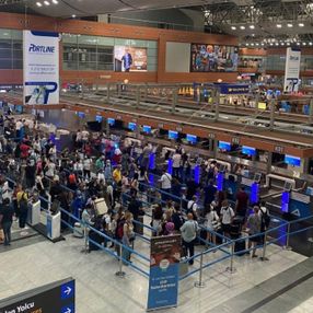 Sabiha Gökçen Havalimanı tatil dönüşü rekor kırdı