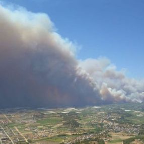 Manavgat'taki yangının boyutu havadan görüntülendi