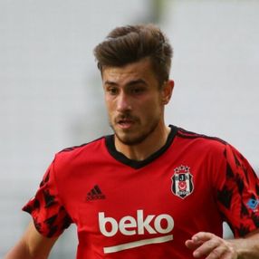 Dorukhan Toköz, Trabzonspor'la anlaştı