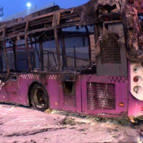 İstanbul'da halk otobüsü yandı