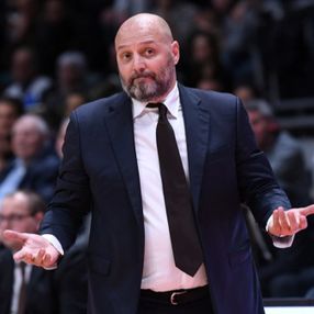 Fenerbahçe Erkek Basketbol Takımı'nın yeni hocası Aleksander Djordjevic