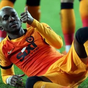 Henry Onyekuru, Olympiakos'ta