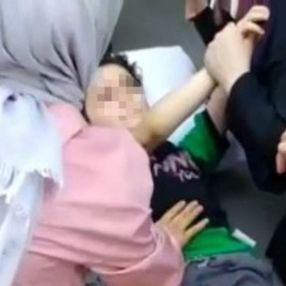 Küçükçekmece’de lambayı kıran çocuk balkondan atladı