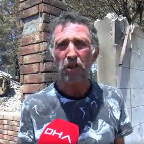 Antalya’da yangından kaçarken ırmakta boğulma tehlikesi geçirdi