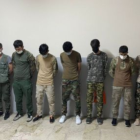 İstanbul'da kamuflajla gezen Afganlara gözaltı