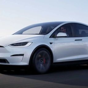Tesla, 25 bin dolarlık elektrikli araç projesinde sona geldi