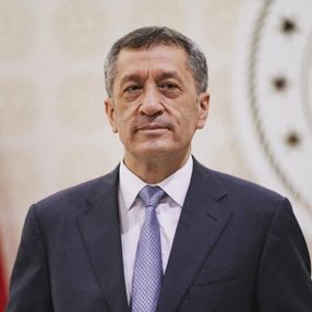 Ziya Selçuk, teşekkür mesajı yayınladı