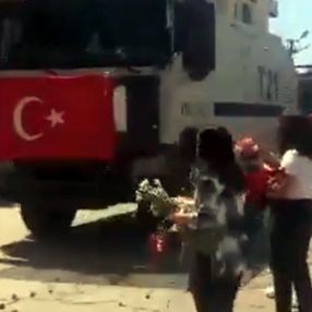 TOMA'lar, Manavgat'tan çiçeklerle uğurlandı