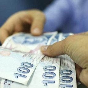 Kamu işçisinin zam görüşmelerinde anlaşmaya varıldı