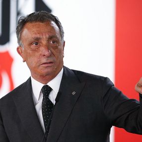Ahmet Nur Çebi: İnsanların birbirini incitmediği bir sezon diliyorum