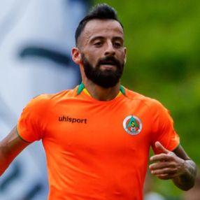 Trabzonspor ön libero için Siopis'i istiyor