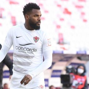 Boupendza: Fenerbahçeli taraftarların ilgisine alıştım