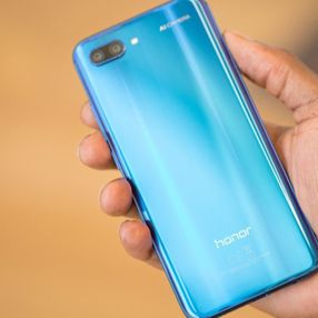 Honor: Üst segmentte rakibimiz Apple