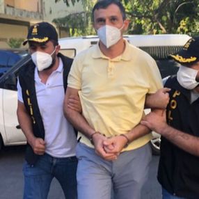 Bozkurt'ta yıkılan Ölçer Apartmanı'nın müteahhidi tutuklandı