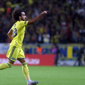 Fenerbahçe Sadık Çiftpınar'la yollarını ayırdı