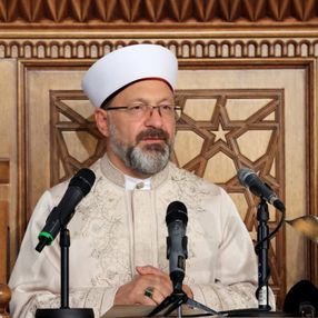 Diyanet İşleri Başkanlığı'na Prof. Dr. Ali Erbaş yeniden atandı