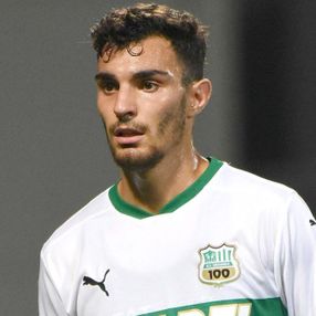 Beşiktaş Kaan Ayhan için bastırıyor