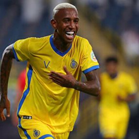 Anderson Talisca'dan enfes frikik golü