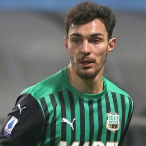 Kaan Ayhan'ın babası: Kaan Beşiktaş forması giyer