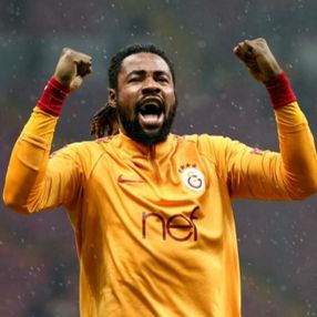 Galatasaray, Luyindama ile sözleşme uzatıyor